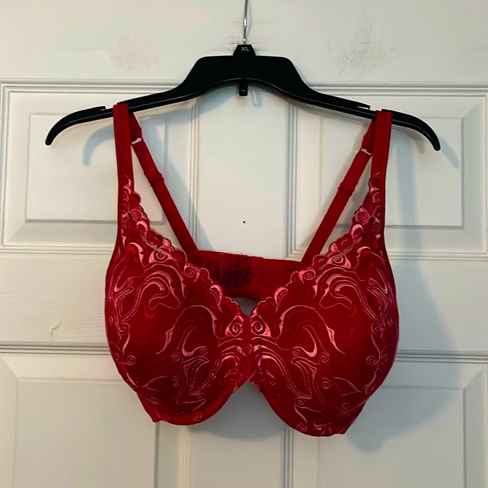 NWOT PLAYTEX BRA : SIZE 40D